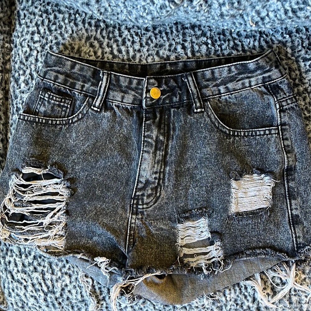 black denim ripped women’s shorts